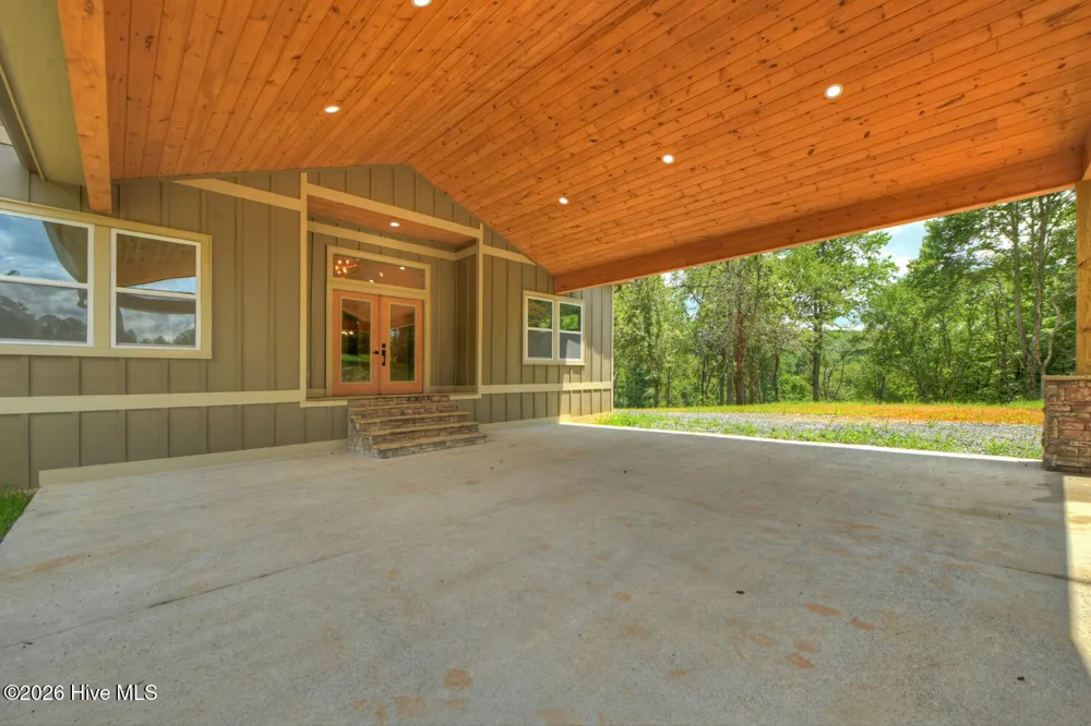 2125 Shady Grove Road Murphy, NC 28906