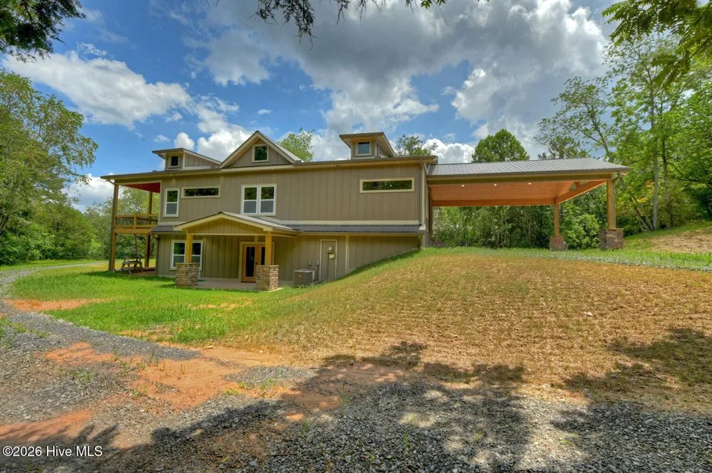 2125 Shady Grove Road Murphy, NC 28906