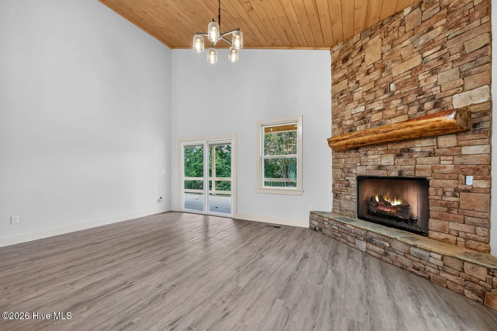 2125 Shady Grove Road Murphy, NC 28906