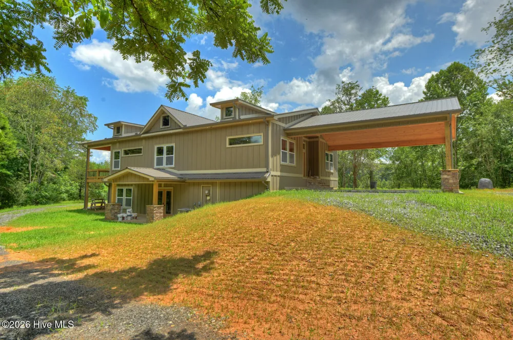 2125 Shady Grove Road Murphy, NC 28906