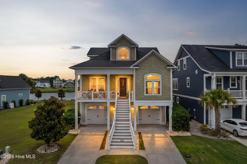 262 Spicer Lake Drive Holly Ridge, NC 28445