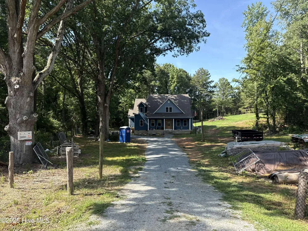 160 Helms Dogwood Road Benson, NC 27504
