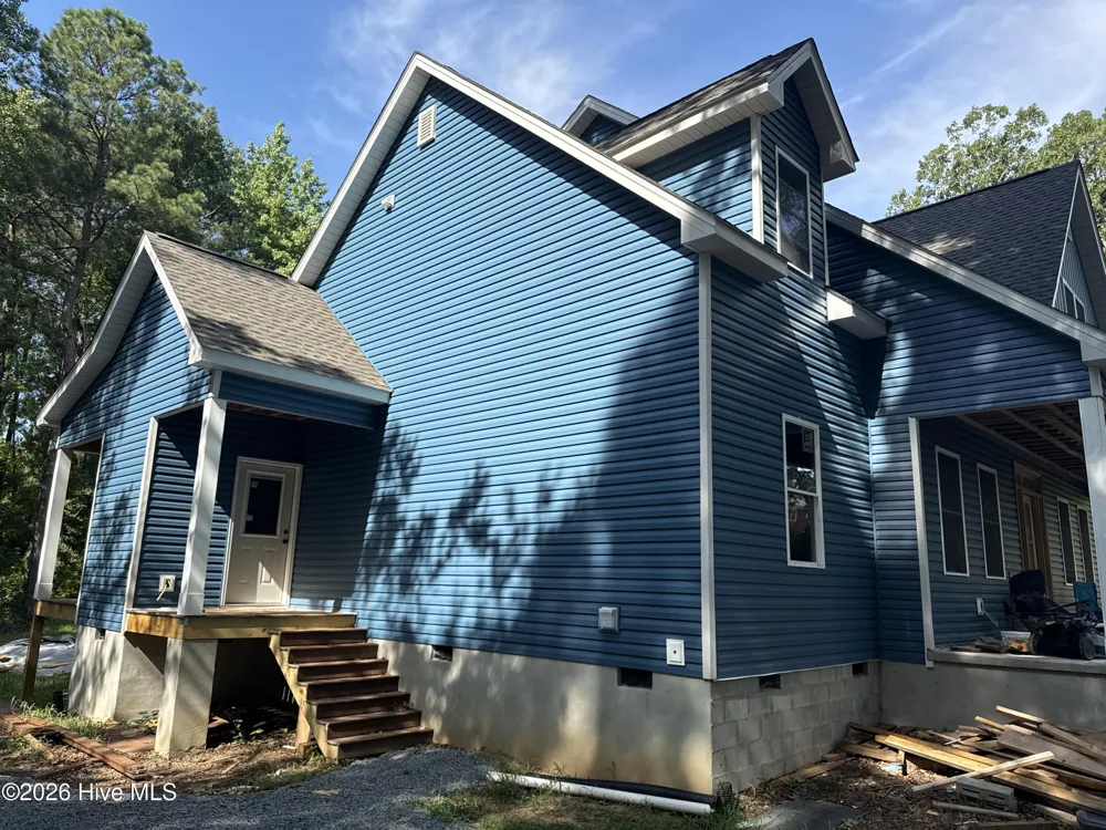 160 Helms Dogwood Road Benson, NC 27504