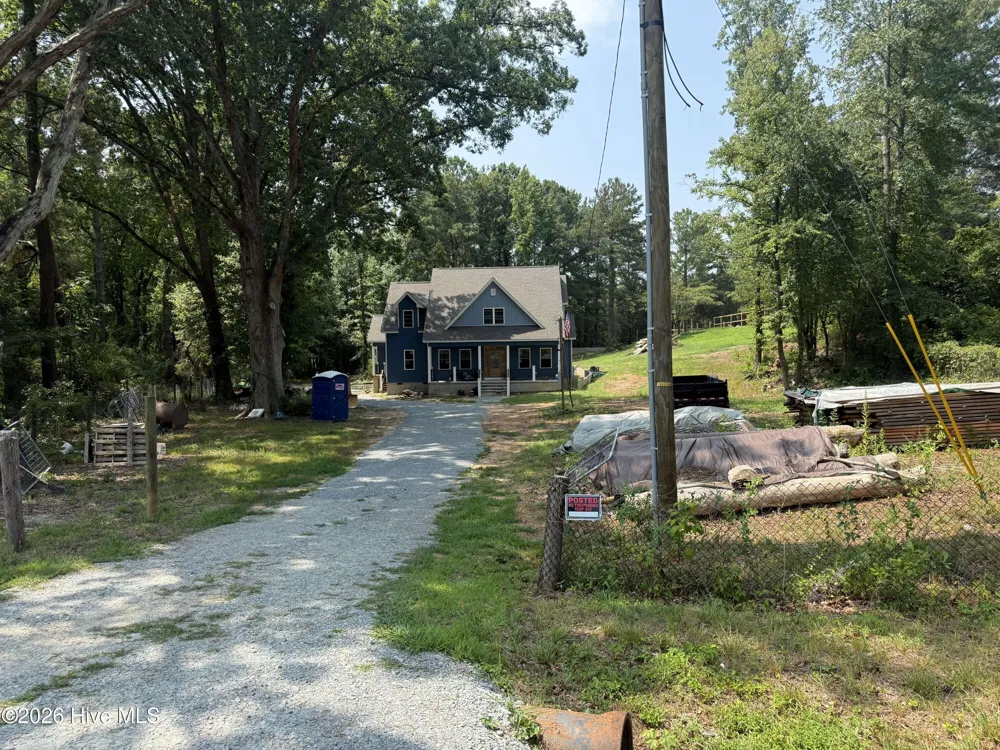 160 Helms Dogwood Road Benson, NC 27504