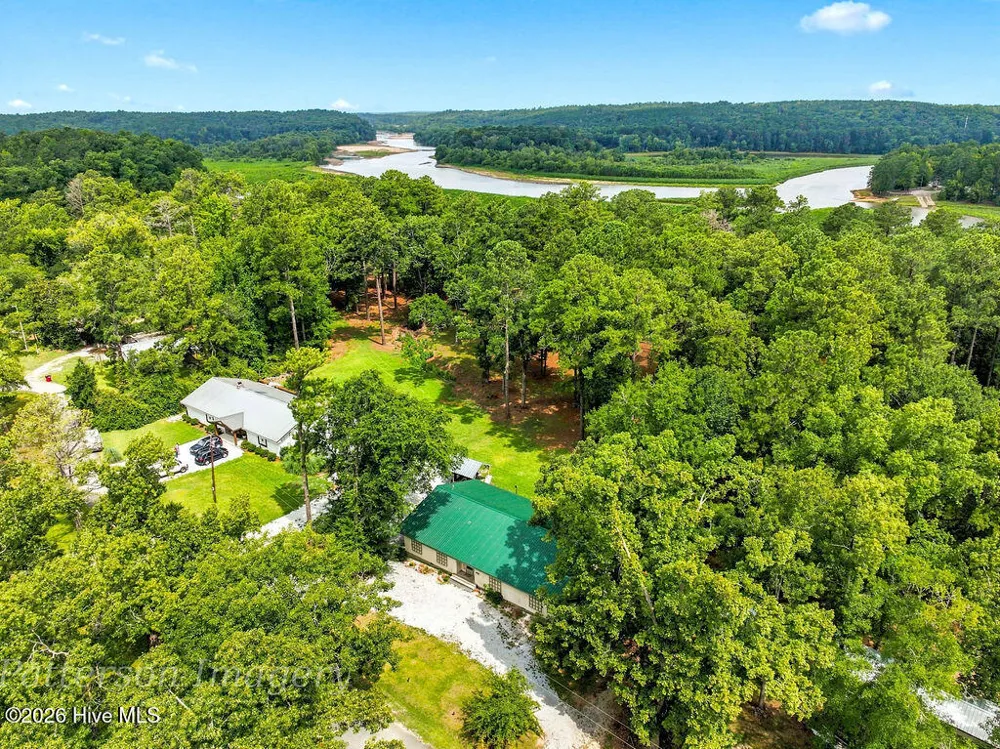 1147 Lbk Circle Tignall, GA 30668