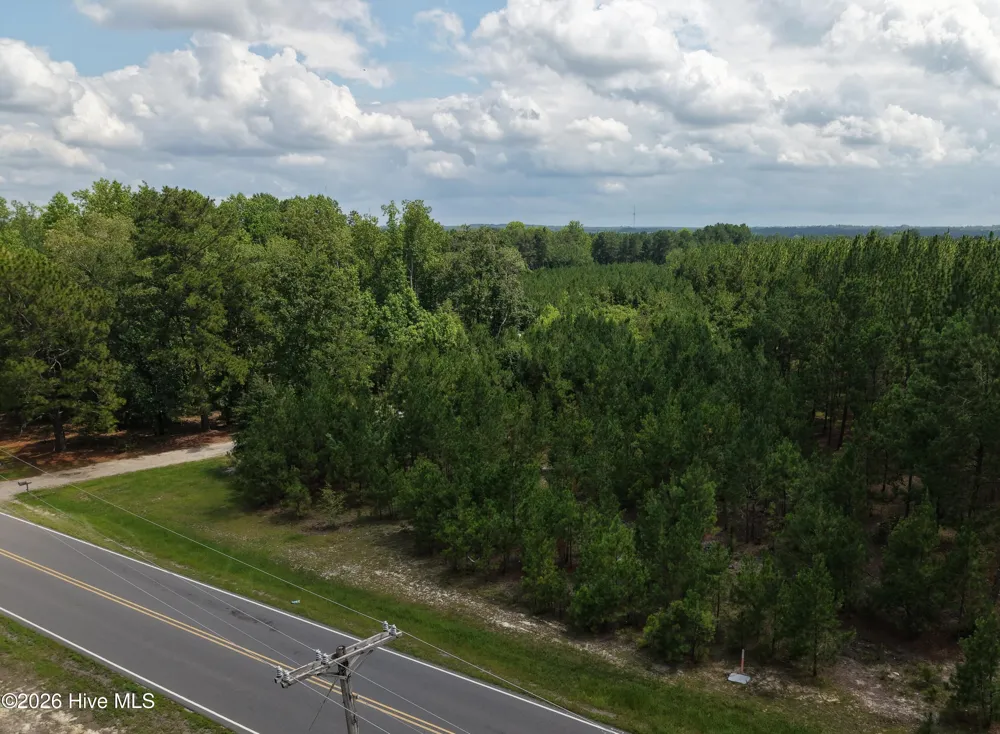 01581 Doubs Chapel Road West End, NC 27376