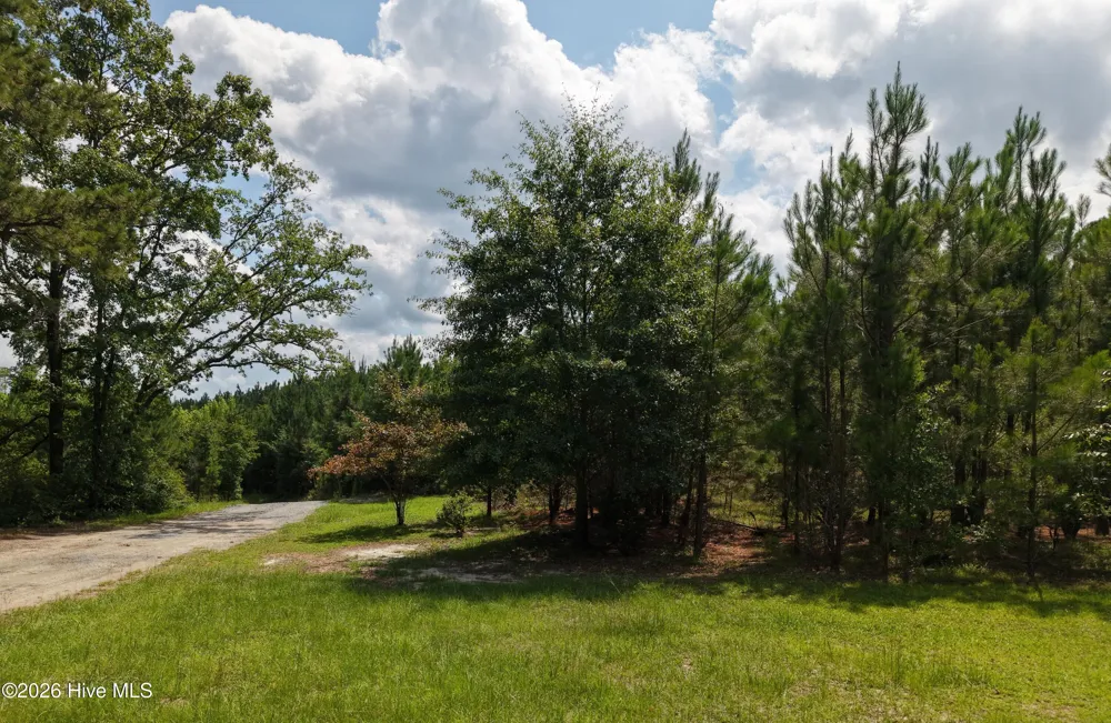 01581 Doubs Chapel Road West End, NC 27376