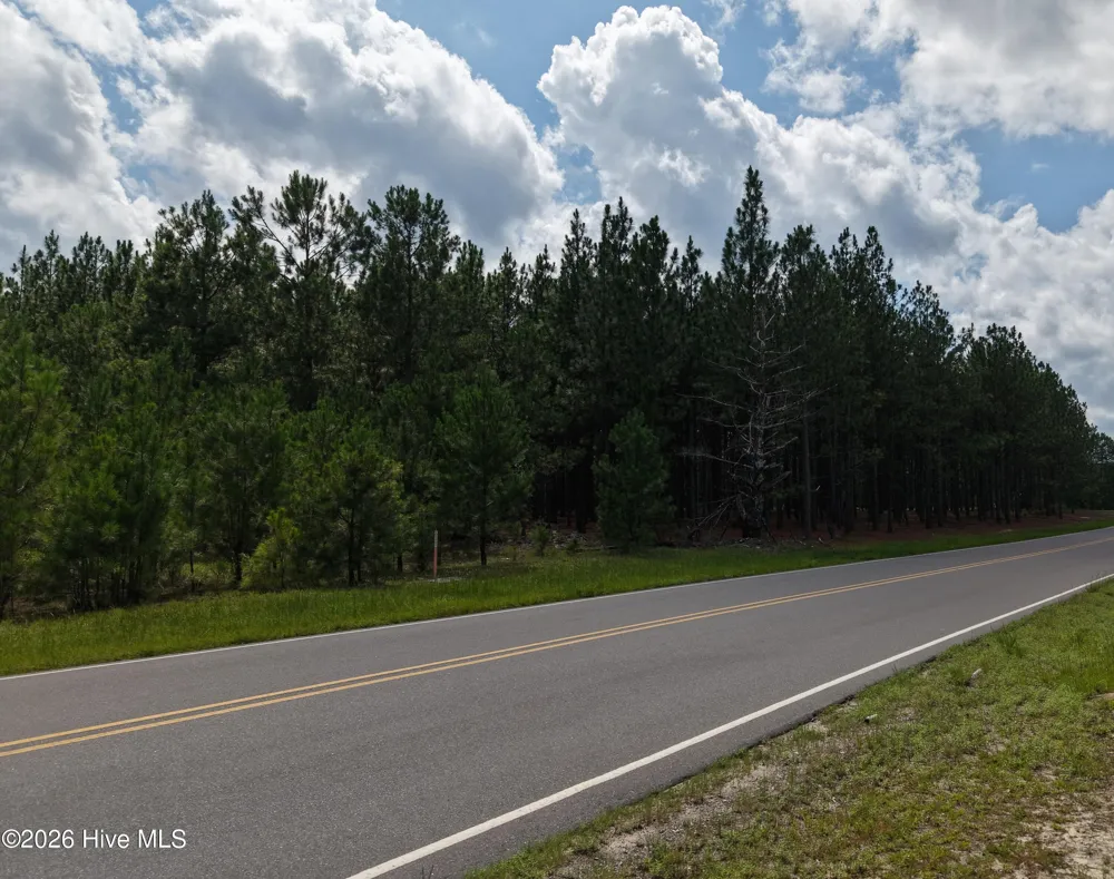 01581 Doubs Chapel Road West End, NC 27376