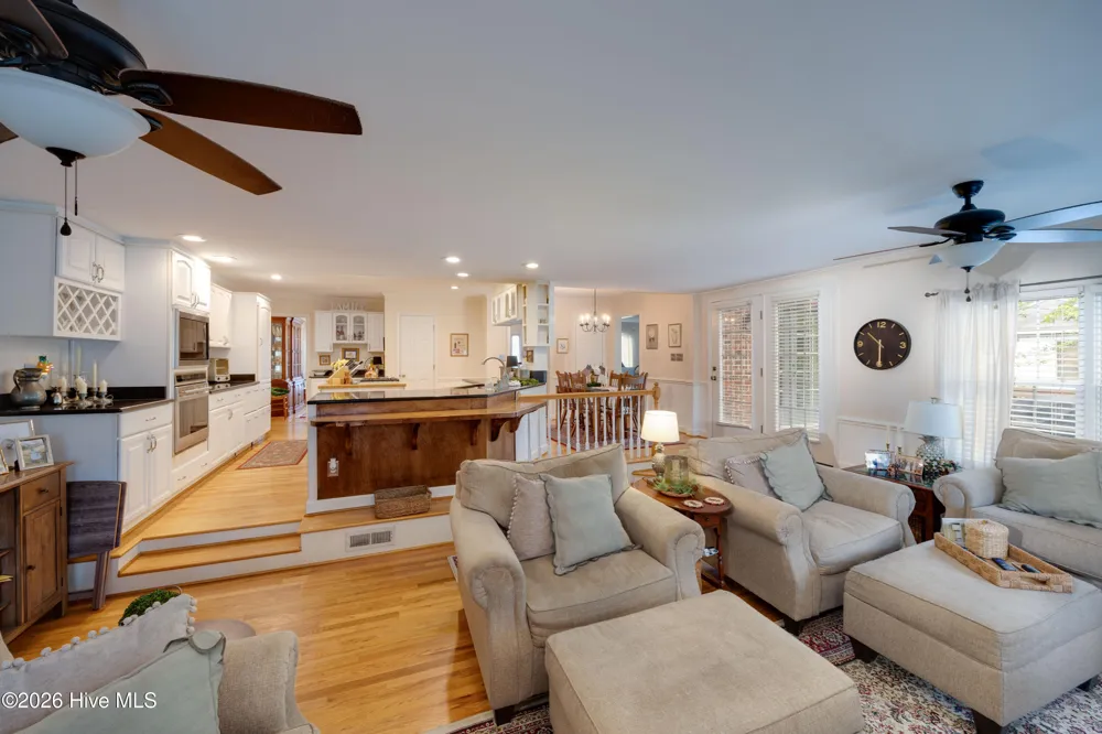 307 Alderson Road Washington, NC 27889