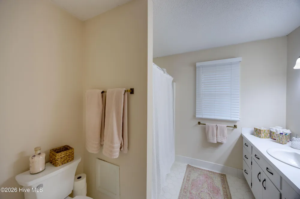 307 Alderson Road Washington, NC 27889