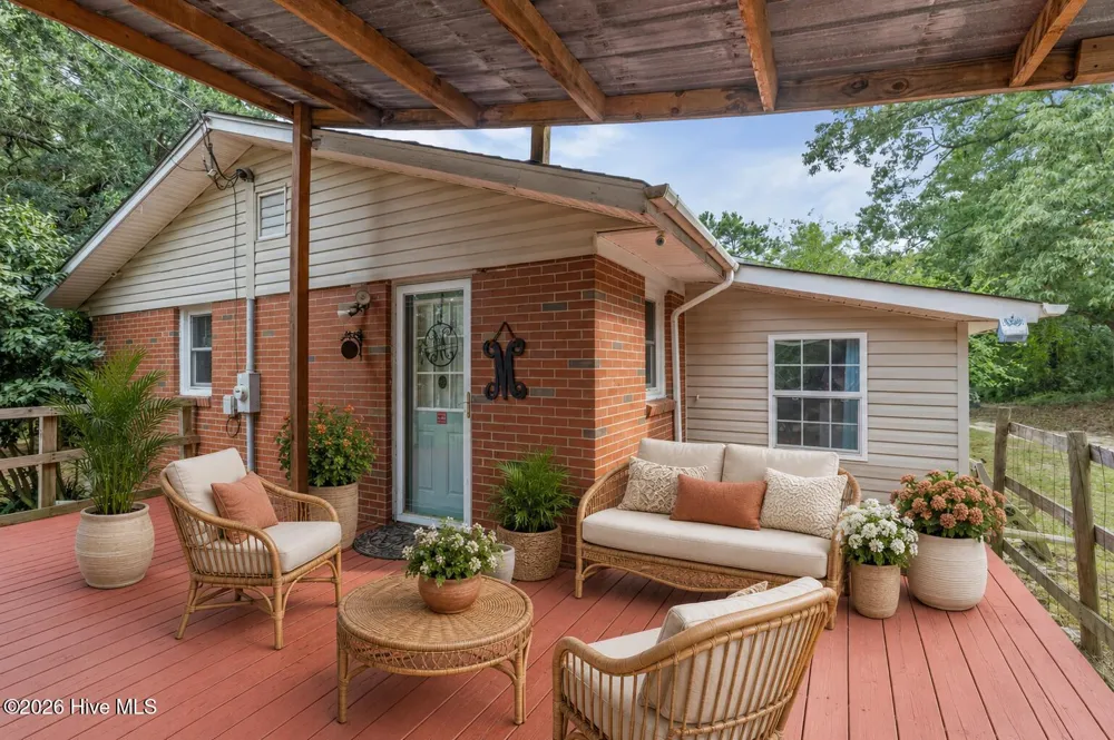664 S Dixie Road Wagener, SC 29164