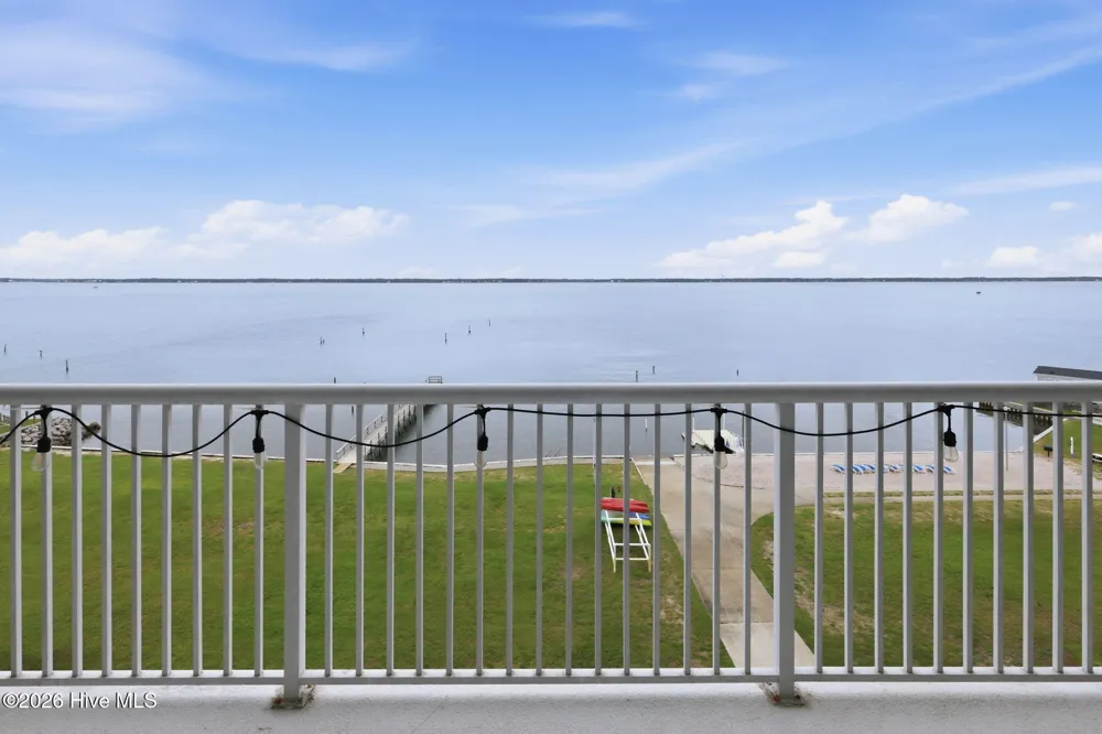 1550 Salter Path Road #405 Indian Beach, NC 28512