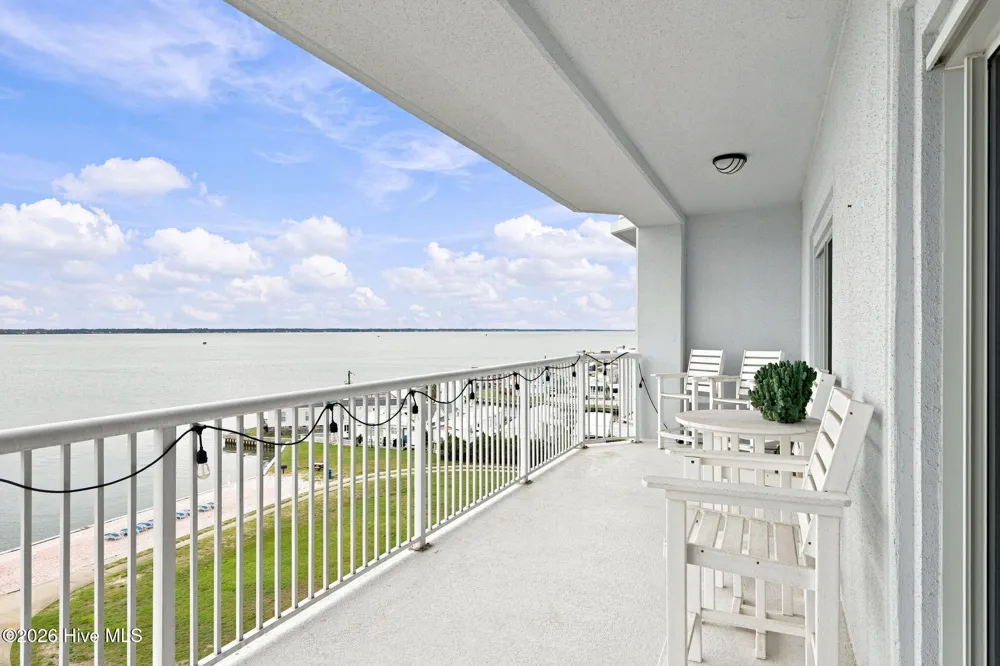 1550 Salter Path Road #405 Indian Beach, NC 28512