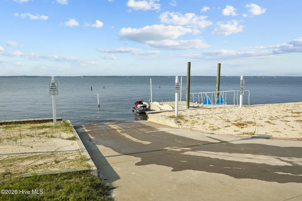 1550 Salter Path Road #405 Indian Beach, NC 28512