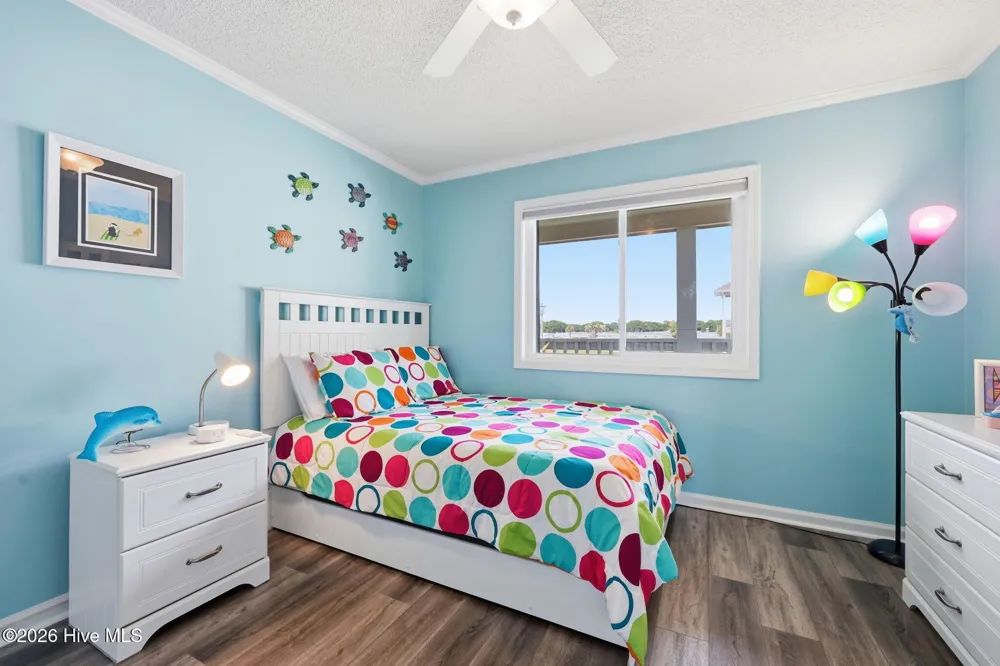 650 Cedar Point Boulevard #C21 Cedar Point, NC 28584