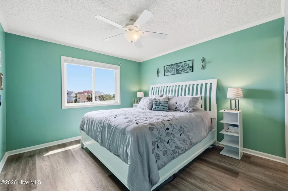 650 Cedar Point Boulevard #C21 Cedar Point, NC 28584