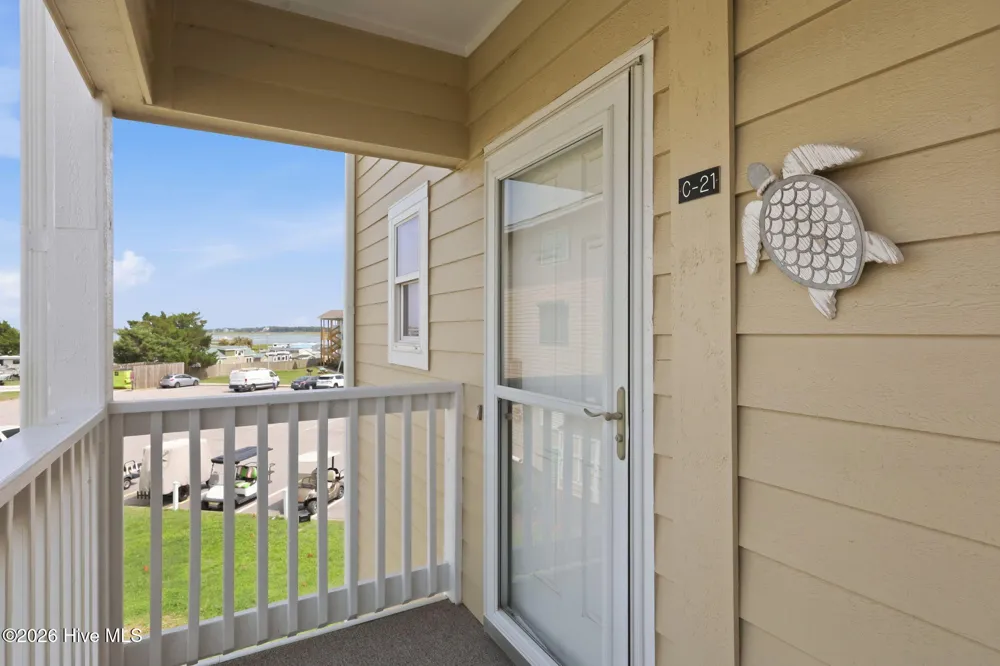 650 Cedar Point Boulevard #C21 Cedar Point, NC 28584