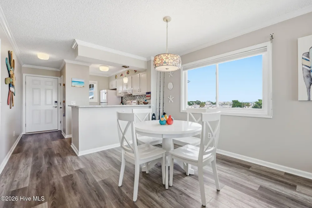 650 Cedar Point Boulevard #C21 Cedar Point, NC 28584