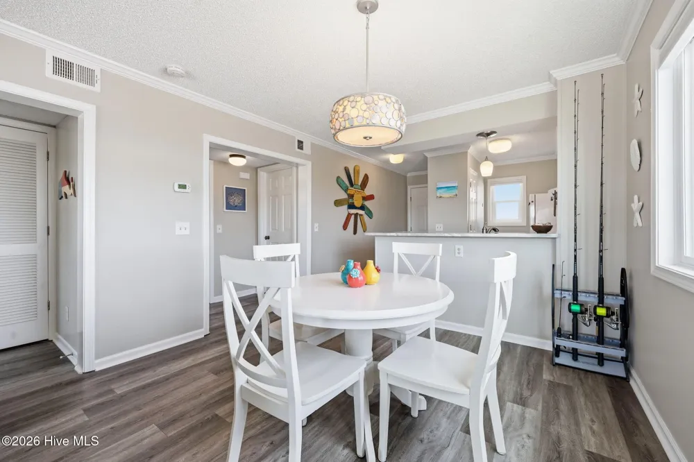 650 Cedar Point Boulevard #C21 Cedar Point, NC 28584