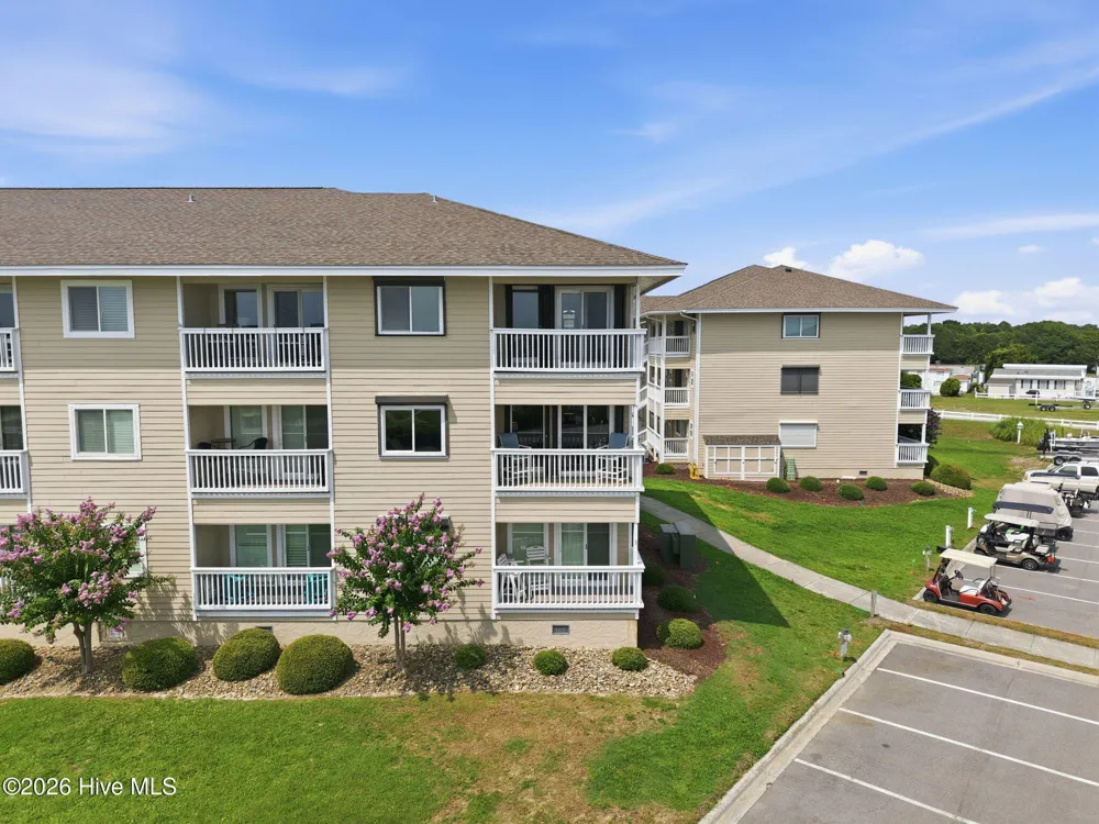 650 Cedar Point Boulevard #C21 Cedar Point, NC 28584