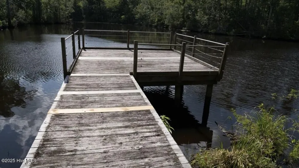 804 Batts Island Road Edenton, NC 27932