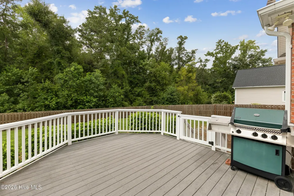 10233 Mariners Cove Court Leland, NC 28451