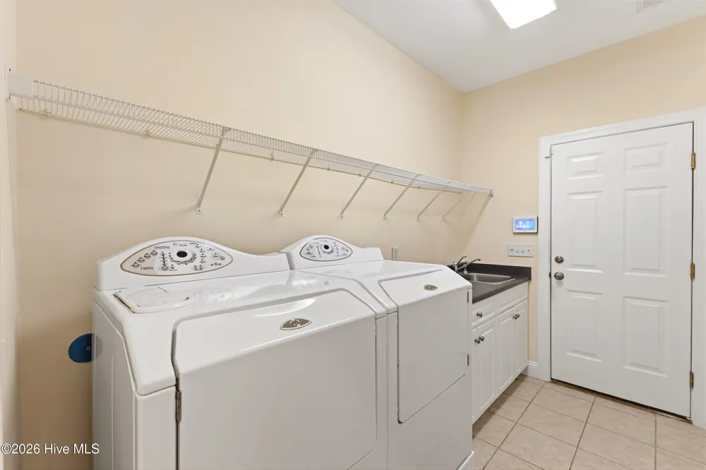 10233 Mariners Cove Court Leland, NC 28451