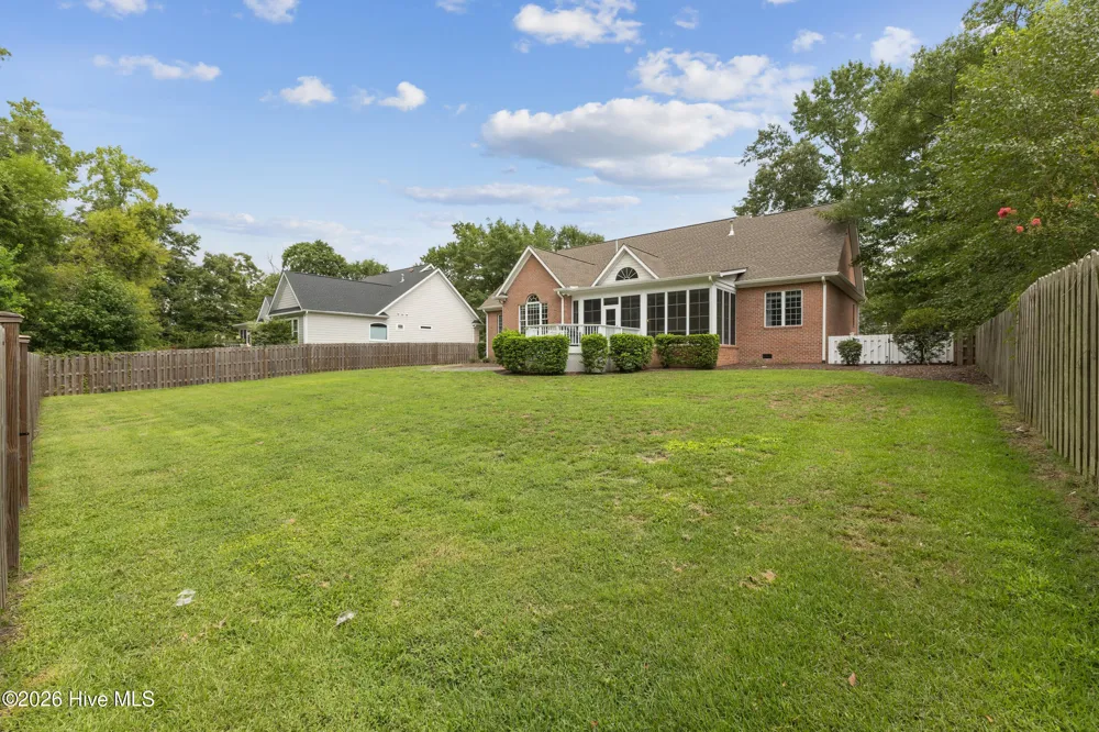 10233 Mariners Cove Court Leland, NC 28451