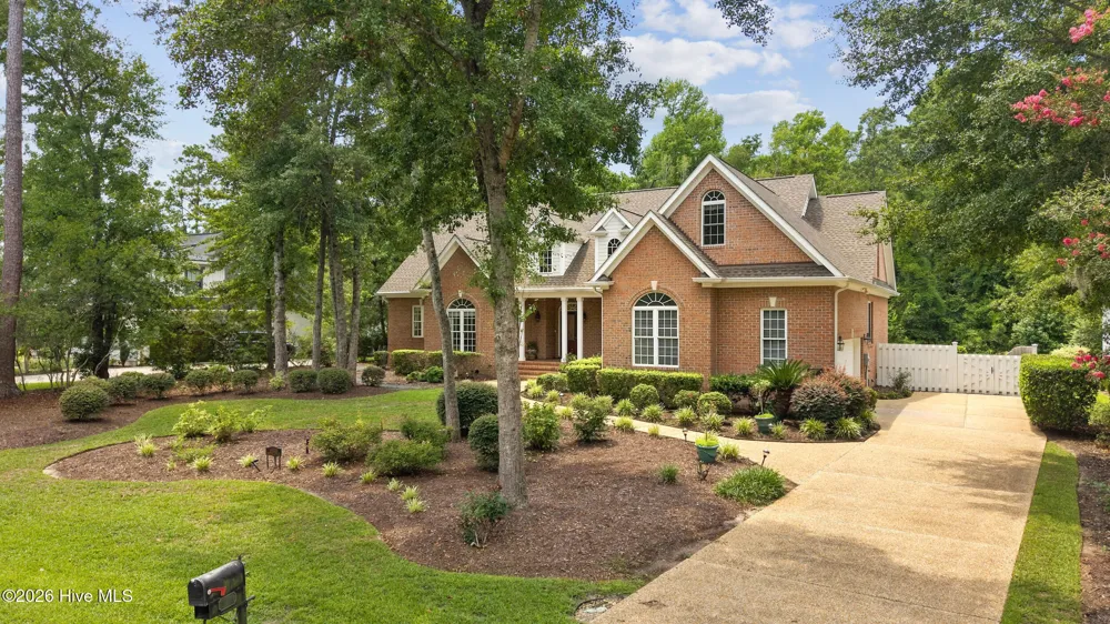 10233 Mariners Cove Court Leland, NC 28451