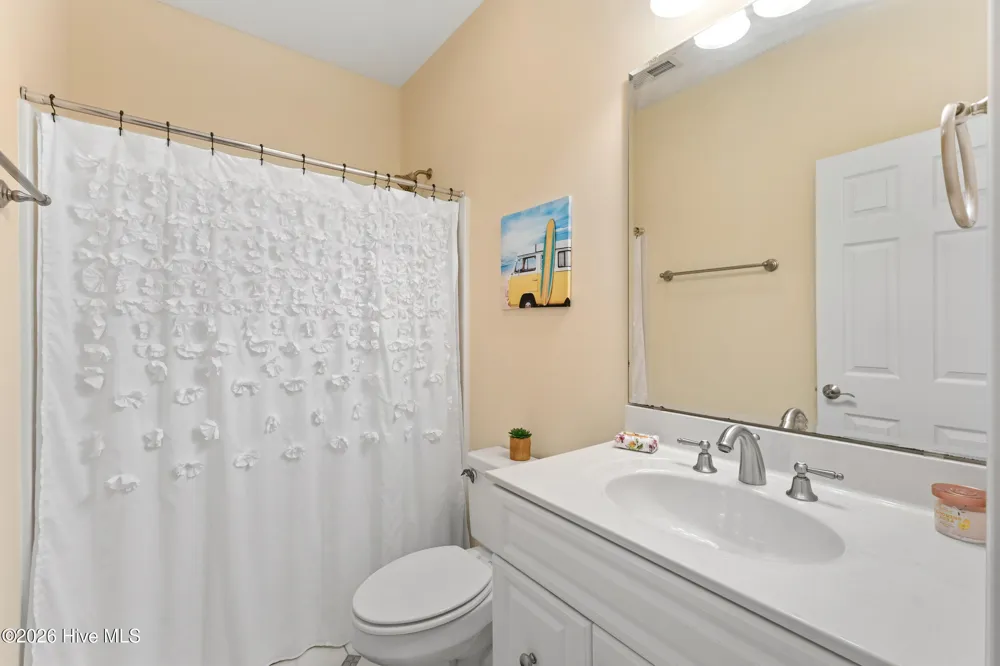 10233 Mariners Cove Court Leland, NC 28451