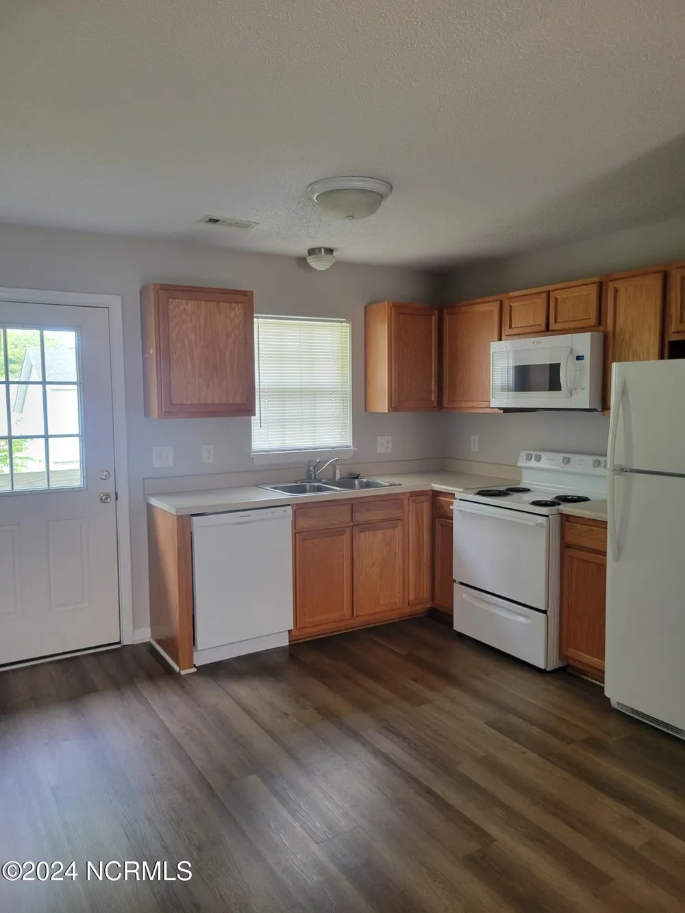 1500 Hammock Lane #3 Jacksonville, NC 28546
