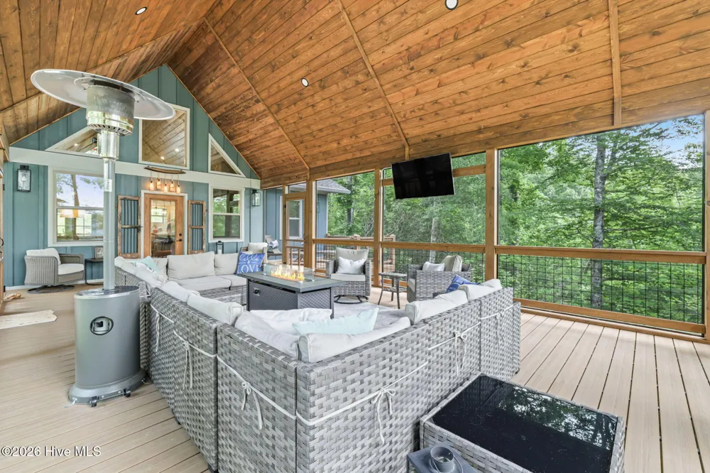 118 Kareny Drive Topton, NC 28781