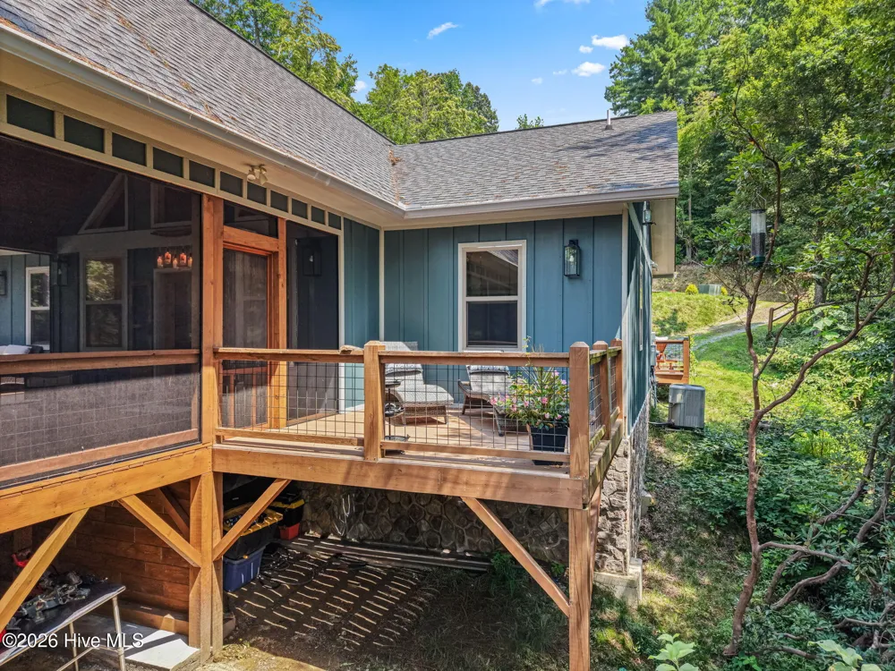 118 Kareny Drive Topton, NC 28781