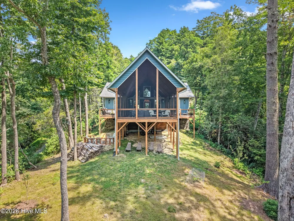 118 Kareny Drive Topton, NC 28781