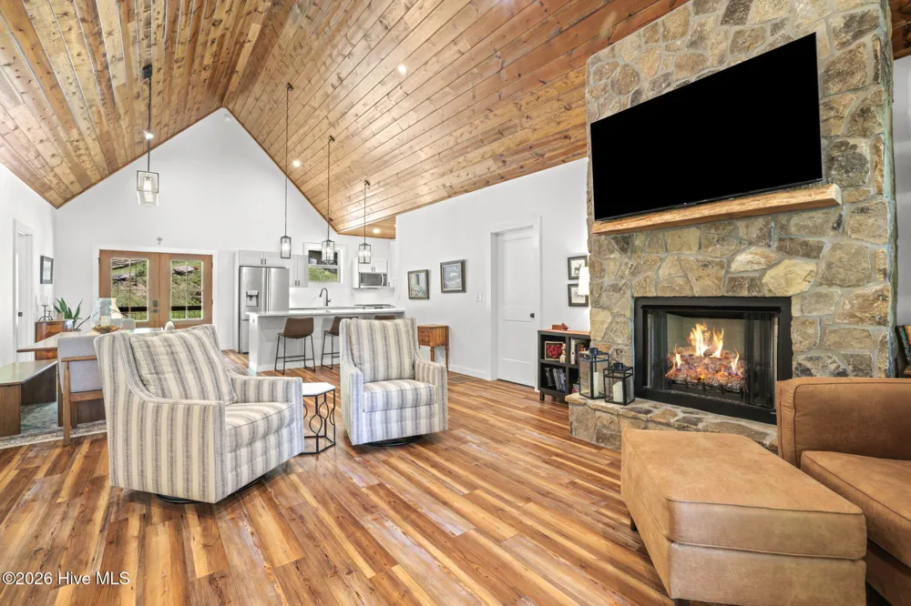118 Kareny Drive Topton, NC 28781