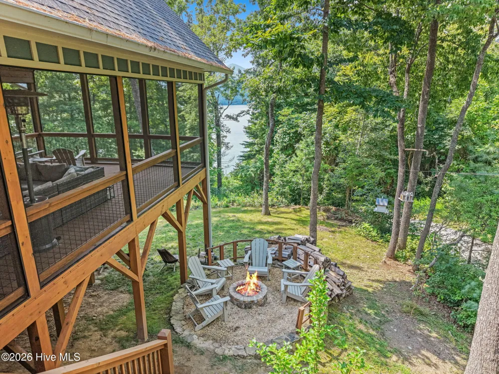 118 Kareny Drive Topton, NC 28781