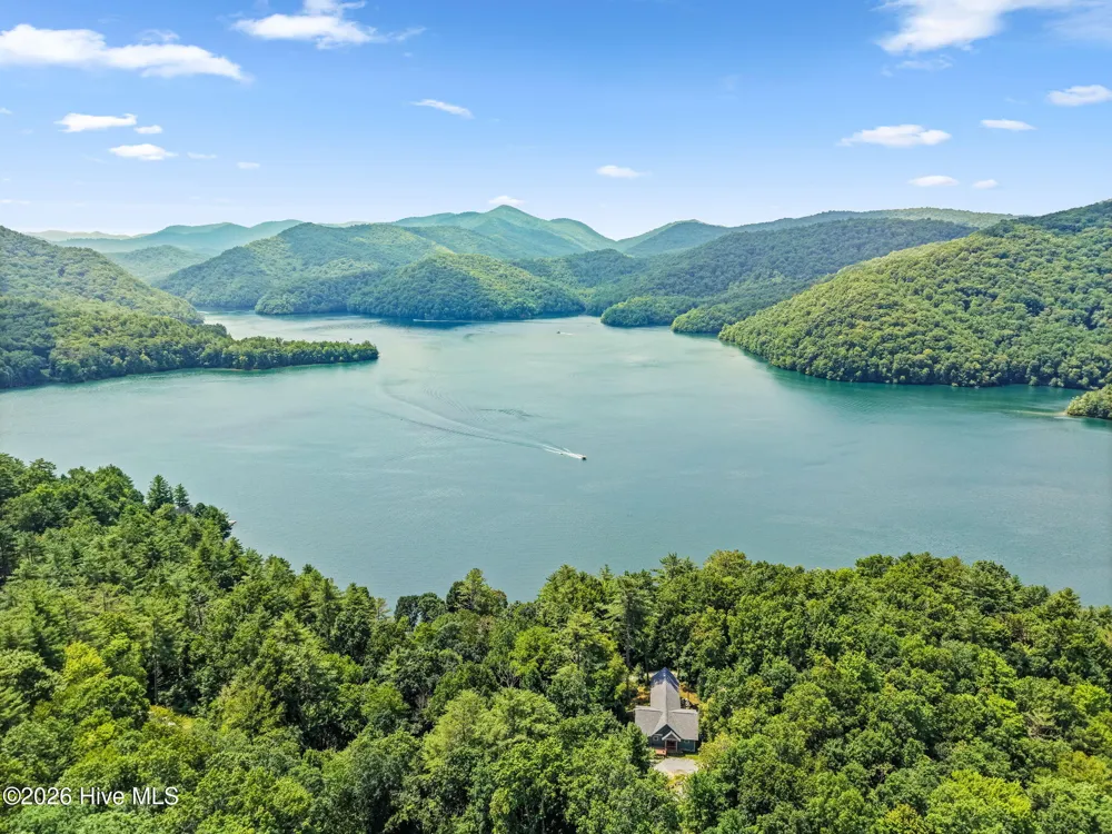 118 Kareny Drive Topton, NC 28781