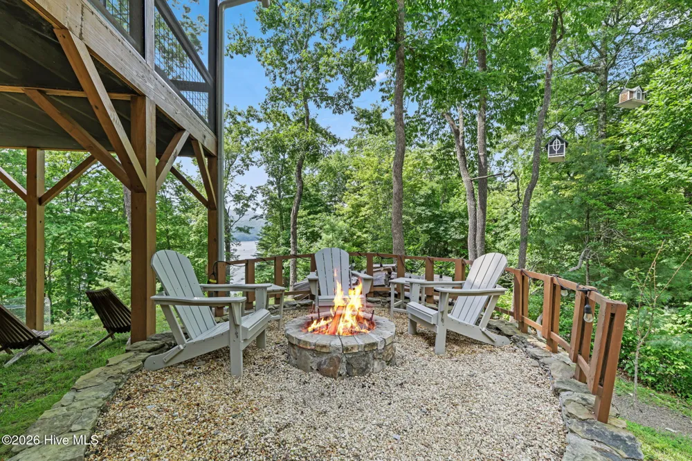 118 Kareny Drive Topton, NC 28781