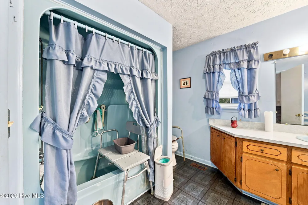 114 Wilbur Street Tabor City, NC 28463
