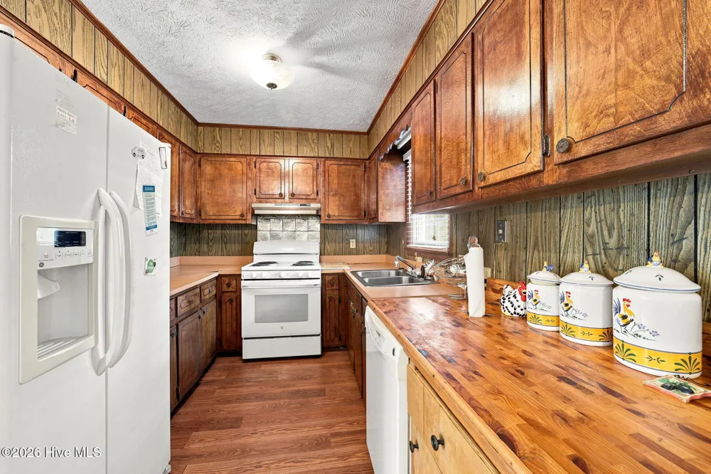 114 Wilbur Street Tabor City, NC 28463