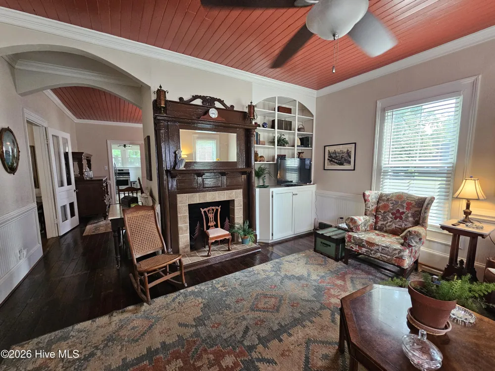 405 W Clinton Street Roseboro, NC 28382