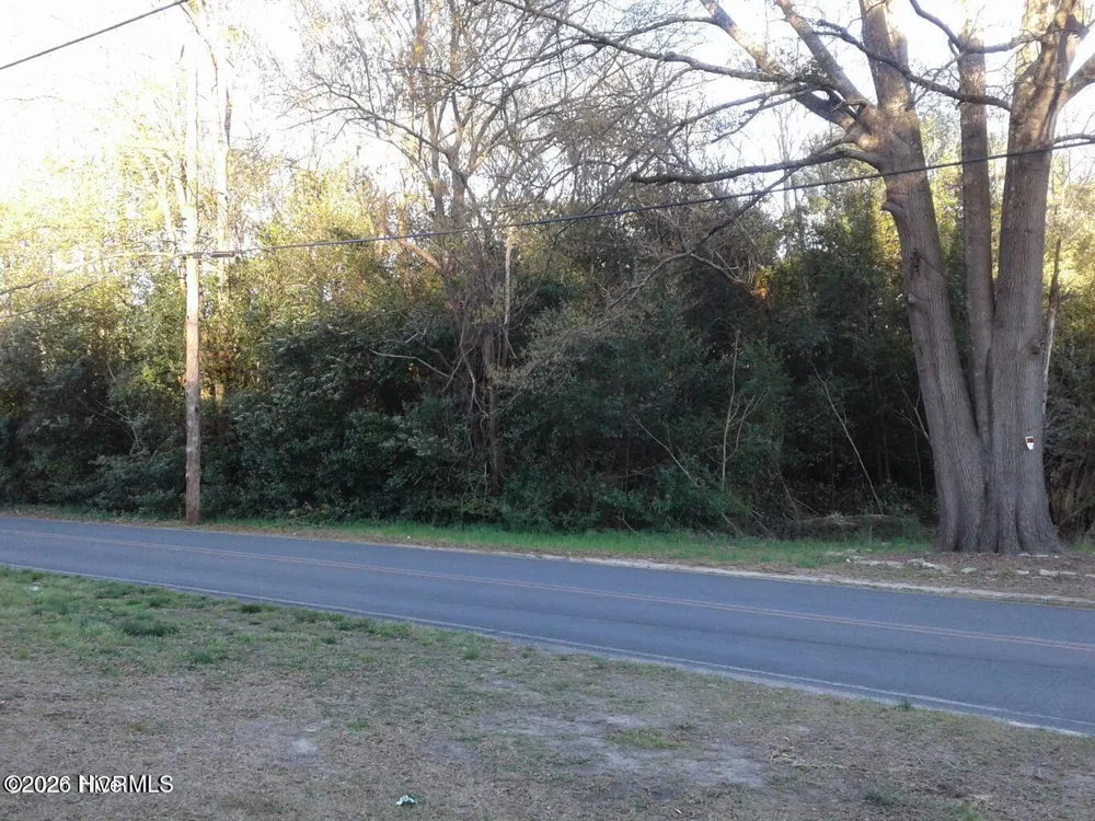 122-124 Earl Franklin Drive Hamlet, NC 28345