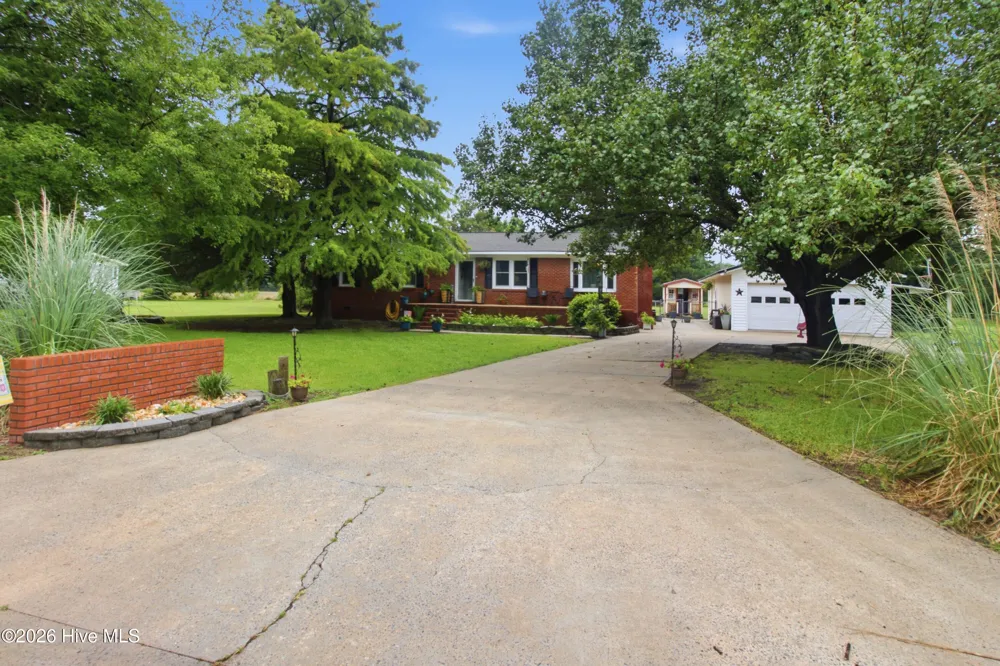 6634 Florence Road Merritt, NC 28556