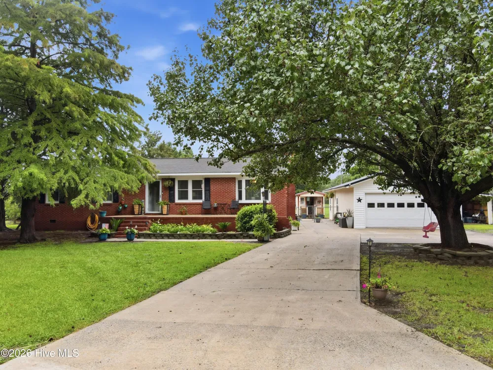 6634 Florence Road Merritt, NC 28556