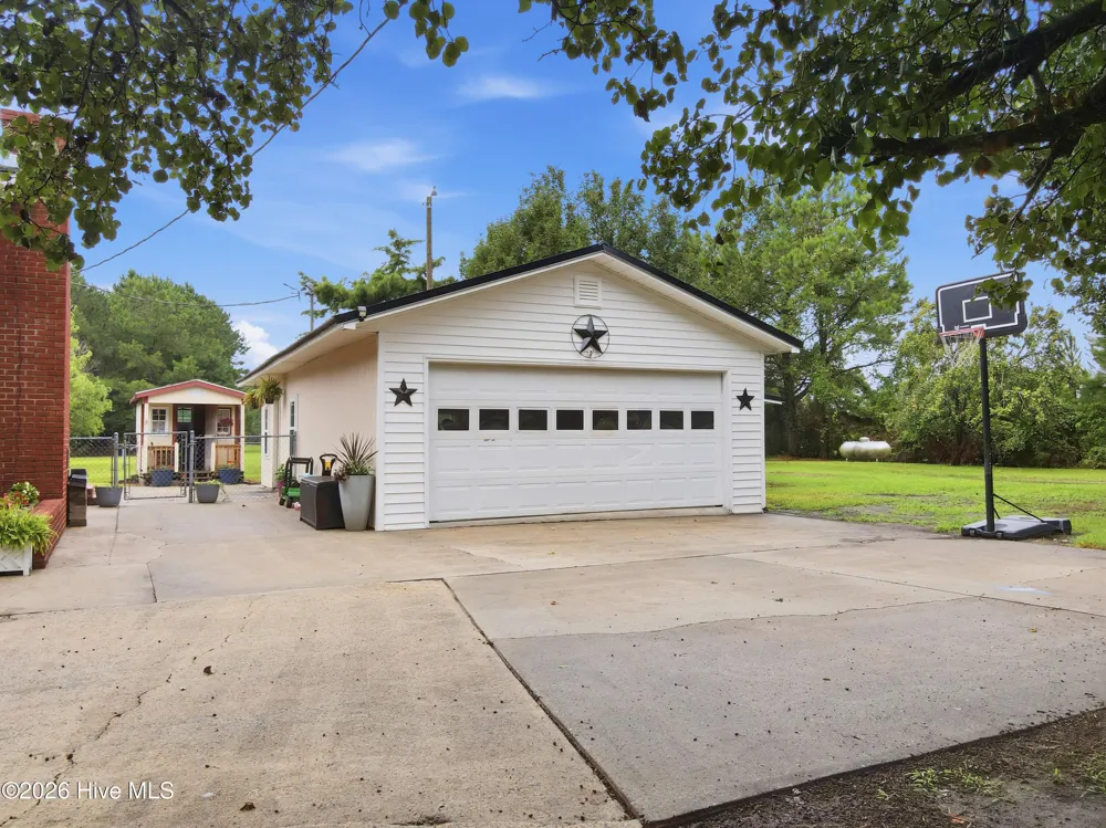 6634 Florence Road Merritt, NC 28556