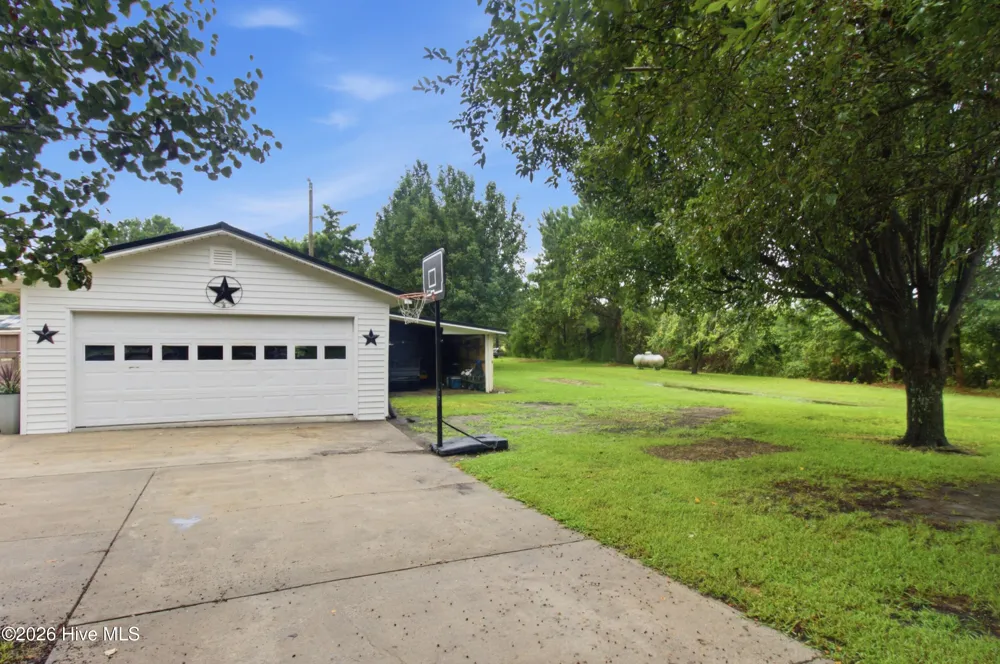 6634 Florence Road Merritt, NC 28556