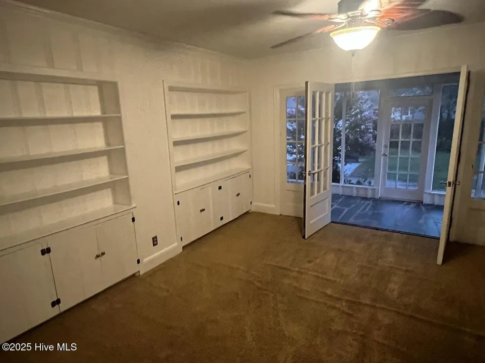 313 E 1st Avenue Chadbourn, NC 28431