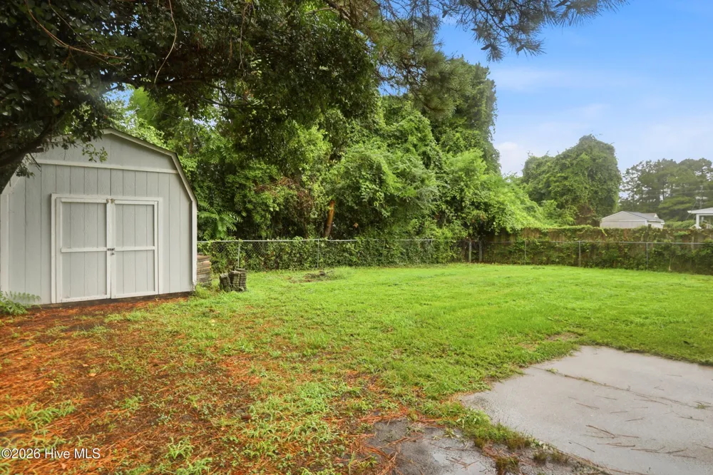 2606 Idlebrook Circle Midway Park, NC 28544