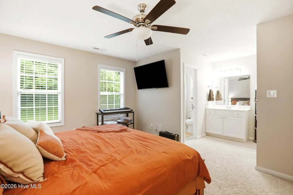2606 Idlebrook Circle Midway Park, NC 28544