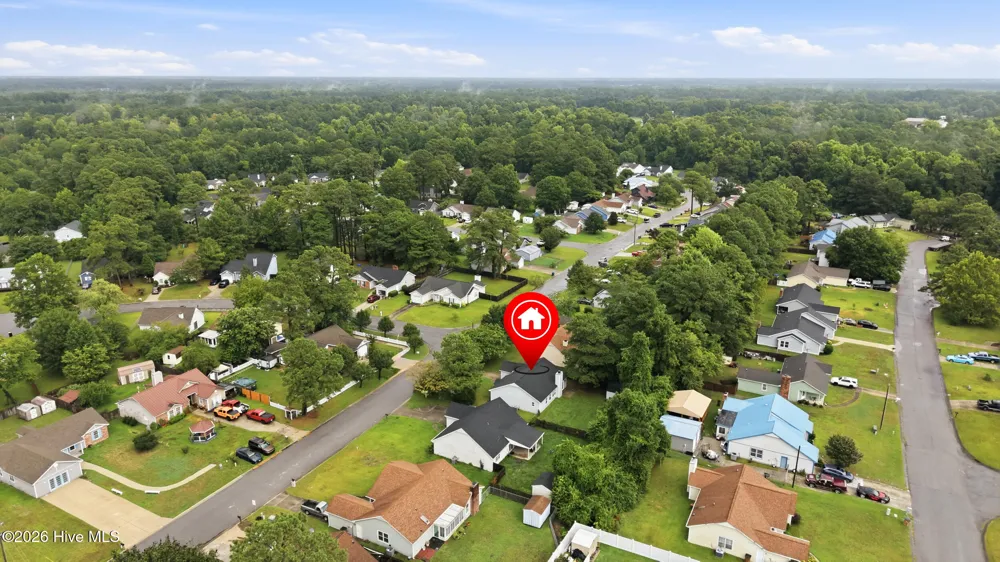 2606 Idlebrook Circle Midway Park, NC 28544